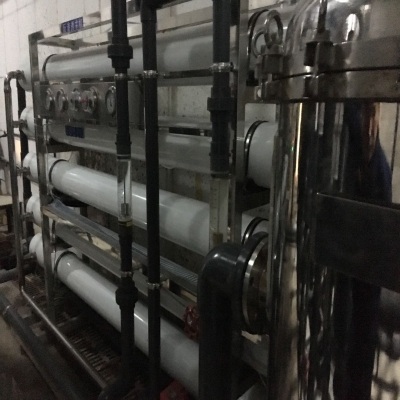 希爾頓酒店30噸反滲透凈水設(shè)備